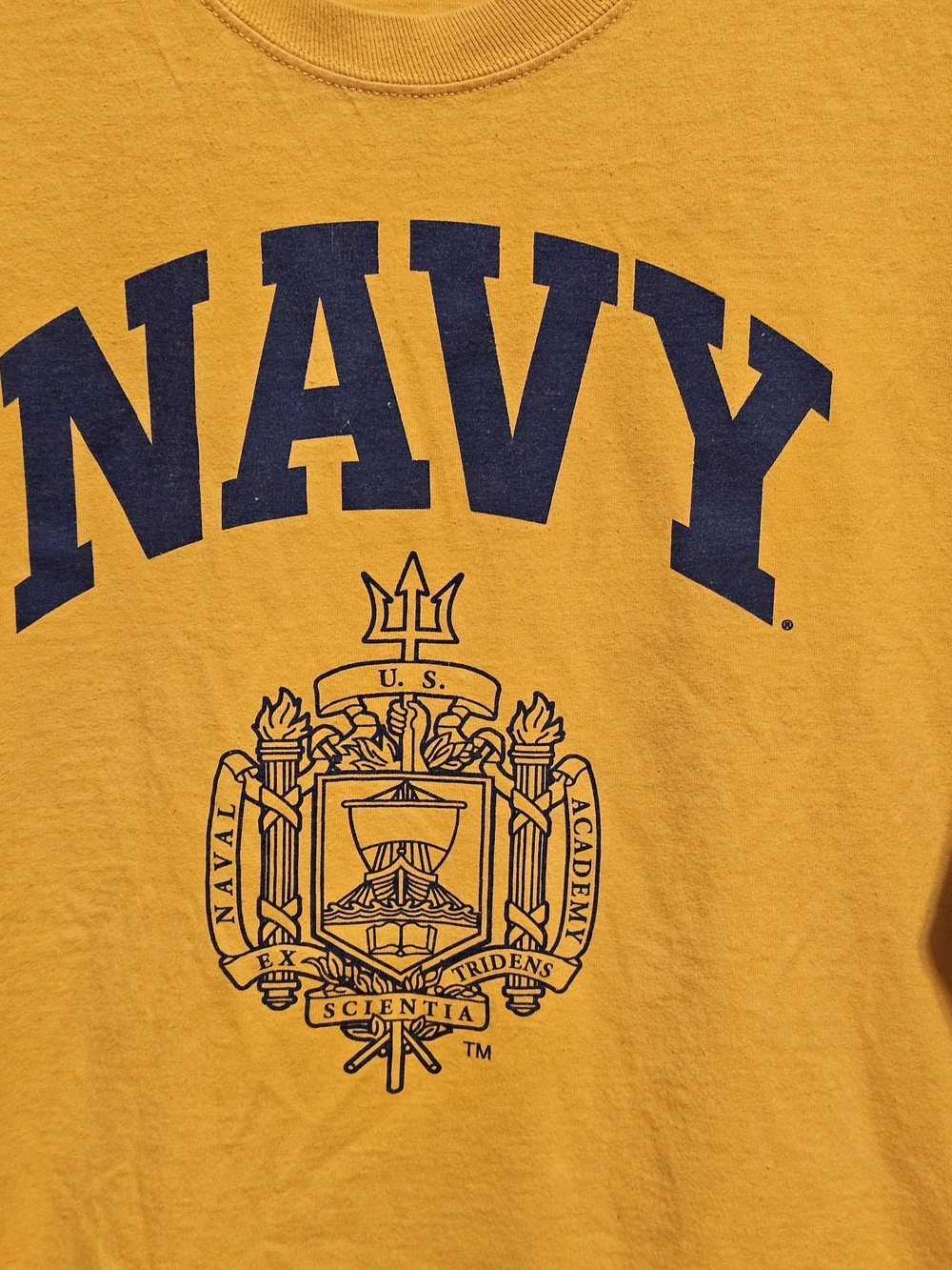 NAVY Gold Short-Sleeve Crew Neck T-Shirt XL - Picture 2 of 4